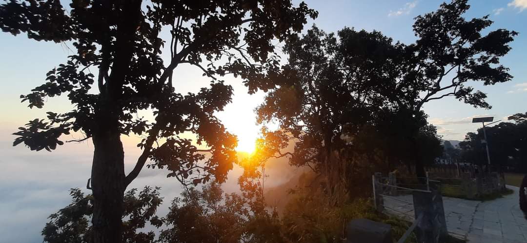 Sunrise from bandipur tanahun