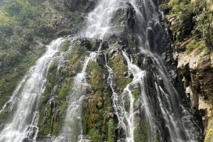 jharana manag lamjung