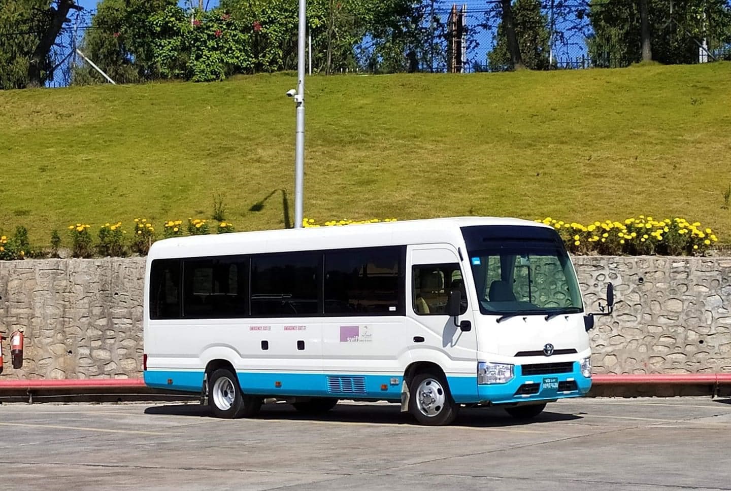 tourist Bus Swift