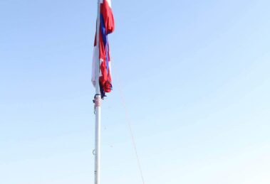 Nepali Flag Manungkot
